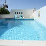 Louro Hotell