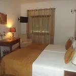 Louro Hotell 3*