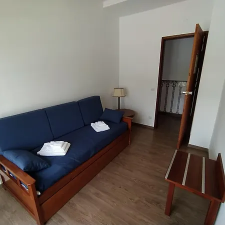 Louro Szálloda 3*