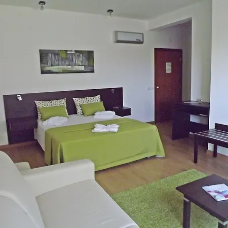 Hotel Louro