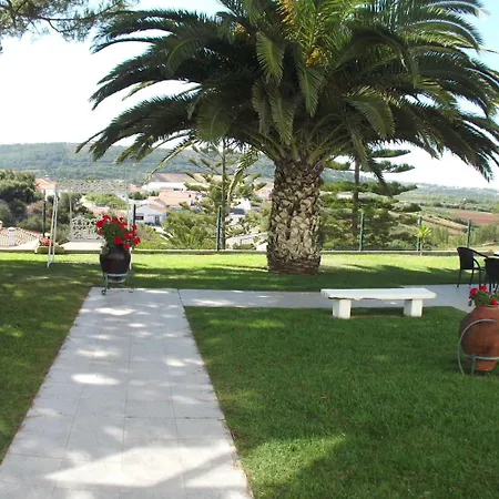 Ξενοδοχείο Louro 3*